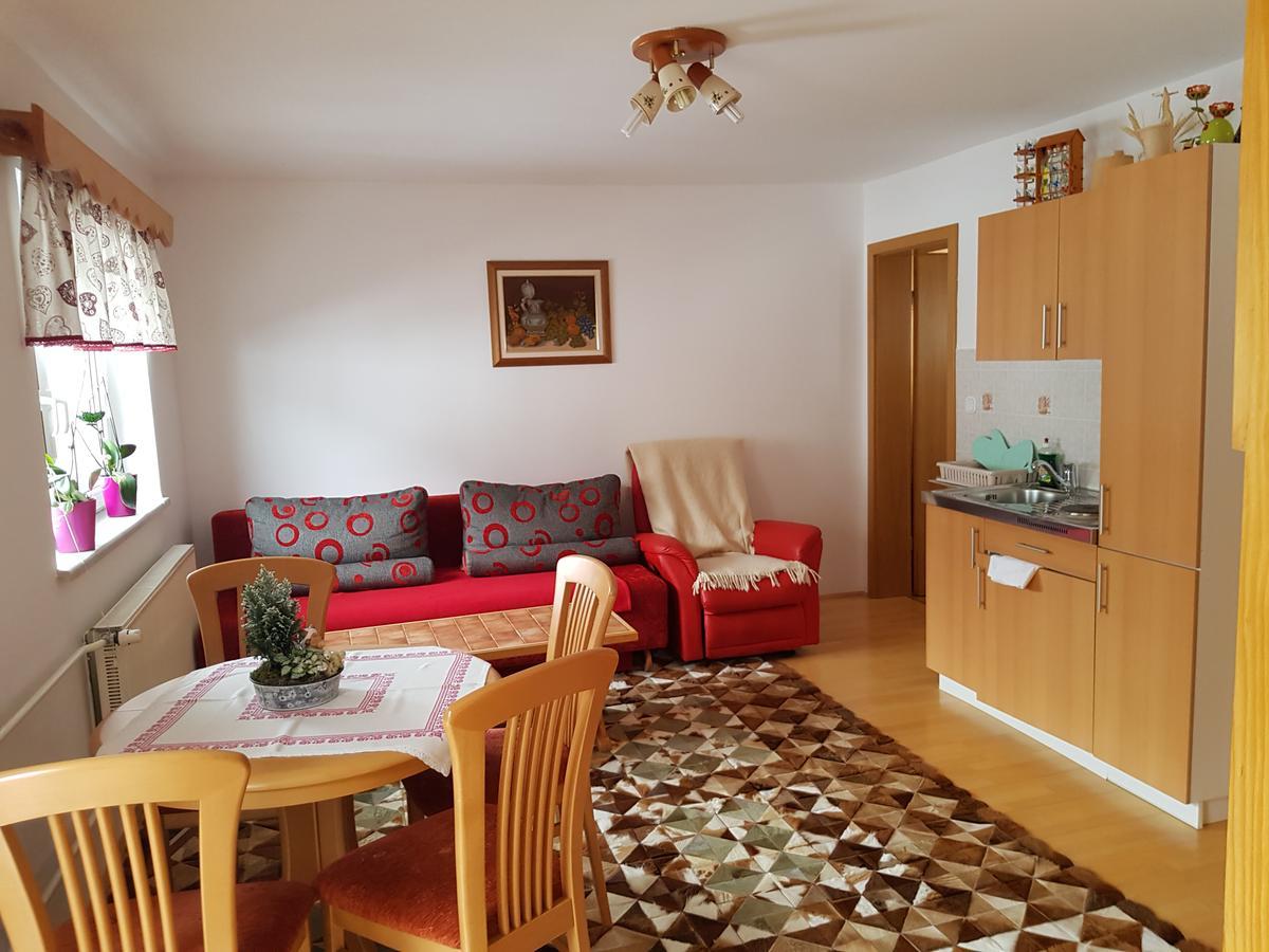 Penzion Pr' Betel Jesenice Esterno foto
