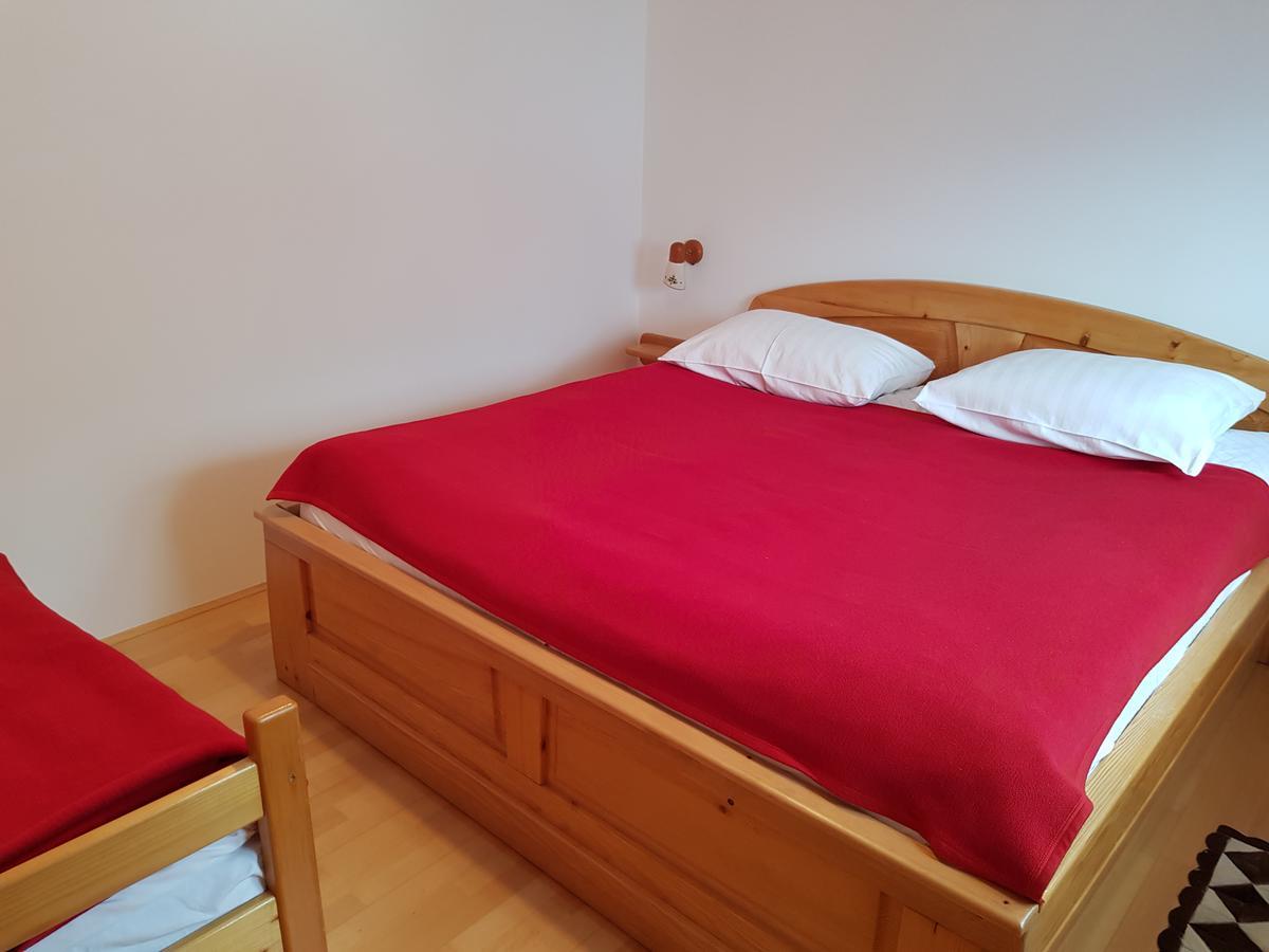Penzion Pr' Betel Jesenice Esterno foto