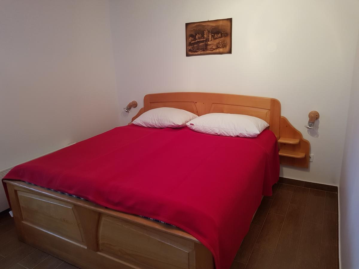 Penzion Pr' Betel Jesenice Esterno foto