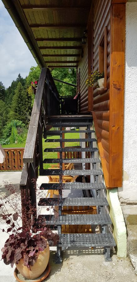 Penzion Pr' Betel Jesenice Esterno foto