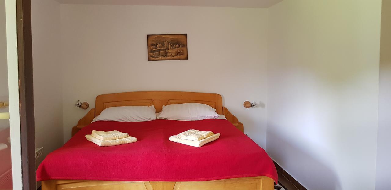 Penzion Pr' Betel Jesenice Esterno foto