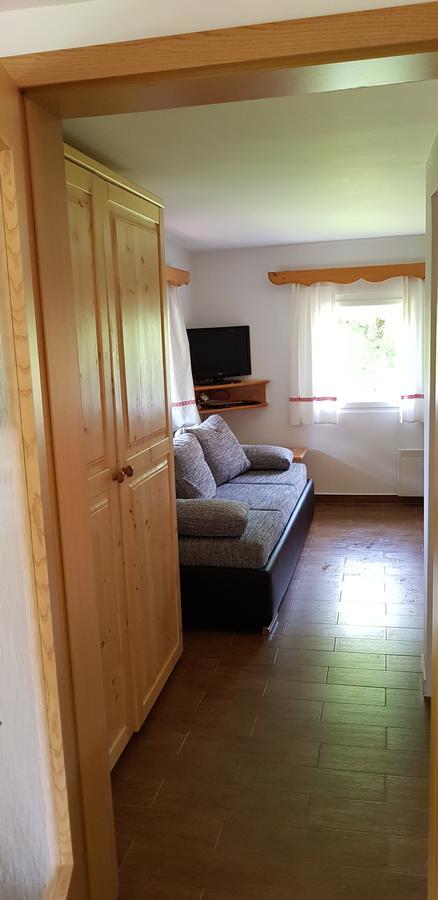 Penzion Pr' Betel Jesenice Esterno foto